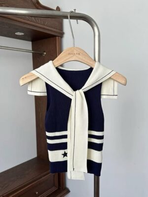 绝美新款开放少量现货Rm25 Only 时尚休闲百搭海军风设计编织上衣 M22000