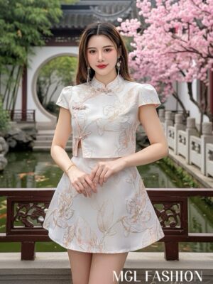 超值大促销Rm109 Now Rm79 Camila 新年新中式金丝提花显瘦旗袍套装 21836