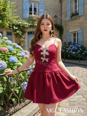 超值大促销Rm99 Now Rm39 Jamae气质名媛风亮钻蝴蝶结设计显瘦吊带小礼服连身裙 98514