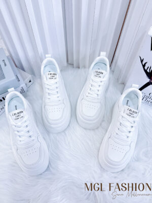 现货新款大优惠 Rm85 Now Rm59 #只限网站下单 高质量时尚百搭7cm增高小白球鞋 M0991-B