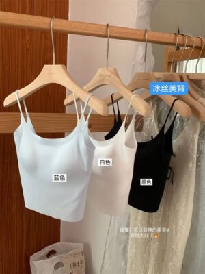 超值预定开放少量现货 Rm23 Only～🩷 Free Size 最新每人必备时尚百搭的冰丝美背上衣 M77322