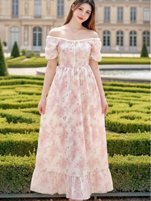 超值大促销 Rm79 NOW Rm39 Tiffany 高质量气质唯美两穿露肩蕾丝通花连身裙 M1939