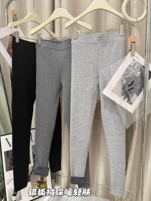超值预定开放少量现货 秋冬保暖系列 小红超人气款 #Rm27 巨显瘦超细腿保暖螺纹银狐绒打底裤 M54866