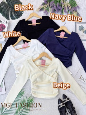 绝美新款上架Rm59 -Rm3= Rm56 Ivori 气质唯美蕾丝假两件罗马长袖上衣 7101