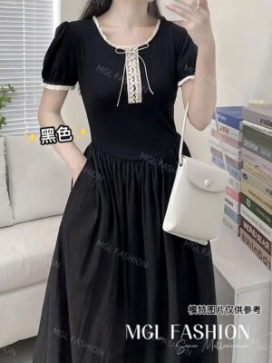 #Shina同款推荐开放预订补货 Rm62-Rm3=Rm59 预订Shina同款推荐气质蕾丝拼接棉质休闲连身长裙  ⚠️注意⚠️这款是预订款式,计到货时间是2个月左右，能等的宝贝才下单喔🙏 P27577