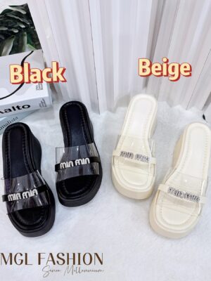 超值大促销Rm52 Now Rm32 巨好穿～夏日必备7cm厚底亮钻字体设计凉鞋 M983