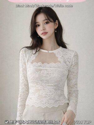 绝美新款上架Rm62 -Rm3= Rm59 SML Ivori 时尚气质百搭名媛风蕾丝上衣 7104
