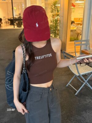 超值预定 Rm29 预定日常穿搭必备美式字母背心上衣 P78522