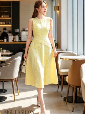 绝美新款上架 Rm99-Rm3=Rm96 SML Cheri 气质唯美名媛风精致蕾丝连身裙 3063