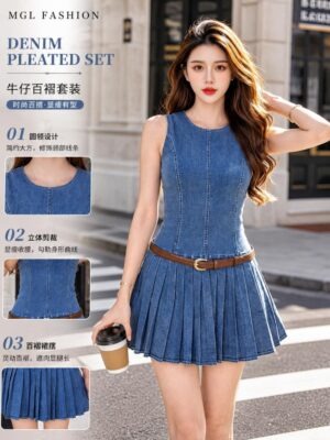 绝美新款上架 Rm90-Rm3=Rm87 SML In Denim 时尚个性百搭牛仔百褶连身裙 7294