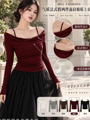＃超值预定 Rm32～🩷 预定气质法式假两件露肩棉质上衣 预计到货时间2个月半左右，能等的宝贝才下单喔🙏 P48007