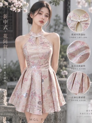 绝美新款上架 Rm105-Rm3=Rm102 SML PoshCode 新年新中式高端提花旗袍连身裙 81770