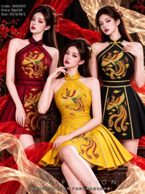 #独家旗袍开放预售 Rm139 XSSML 独家原创设计重工凤凰刺绣旗袍 ‼️预计到货时间2个星期内,能等的宝贝才下单哟‼️ M63065